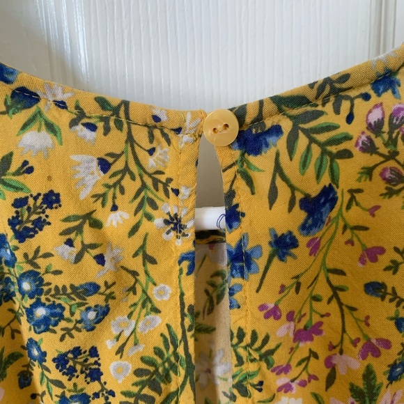 Women’s Medium Old Navy Yellow Floral Tank - Picture 6 of 7
